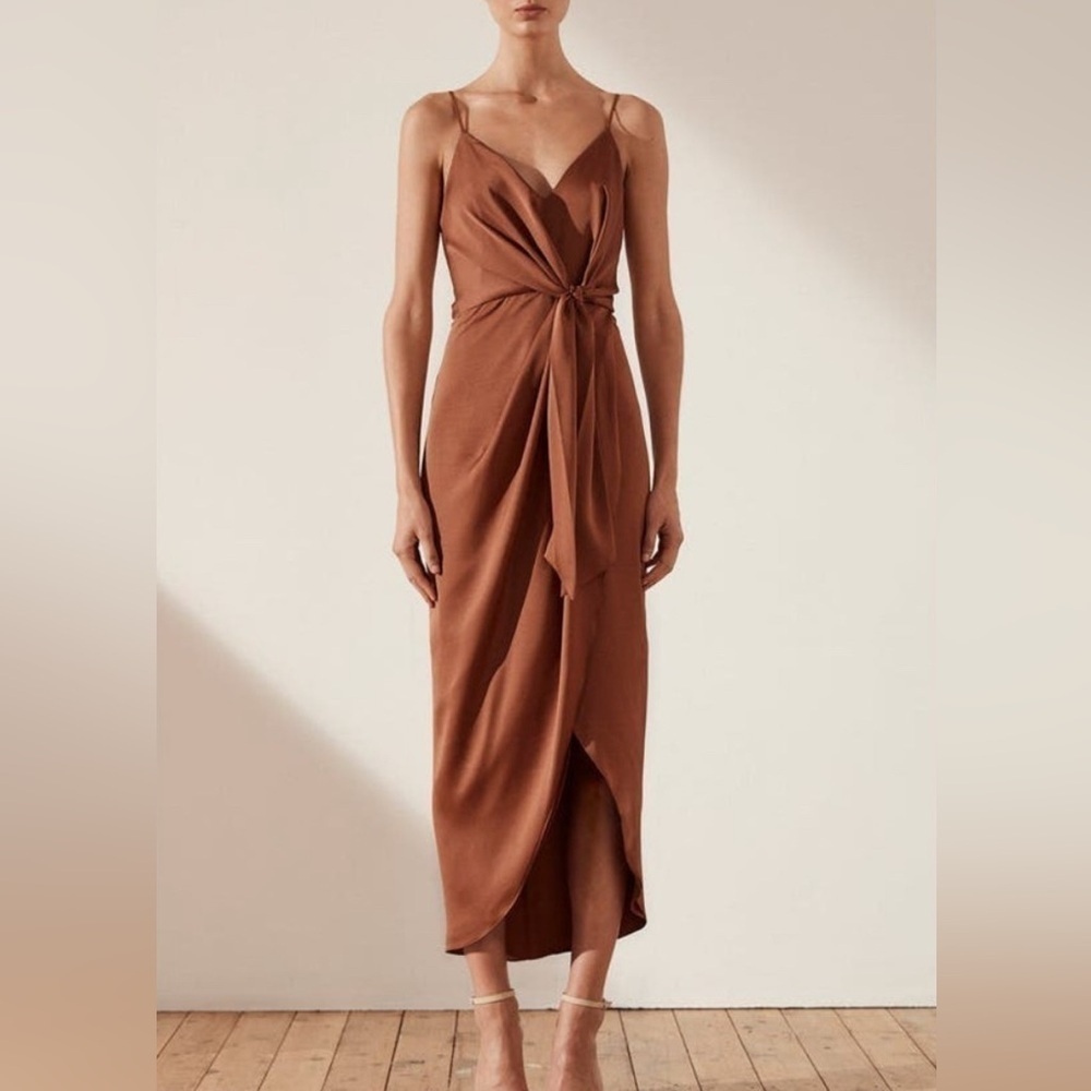 NWT Shona Joy Luxe Sleeveless Tie Front Cocktail Dress - Satin Mocha Size 12